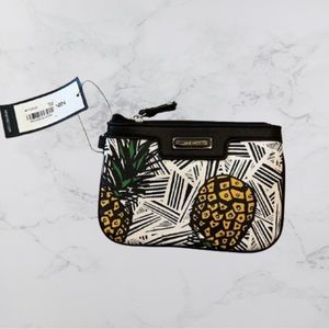 NINE WEST l Pineapple Zip Up Wristlet